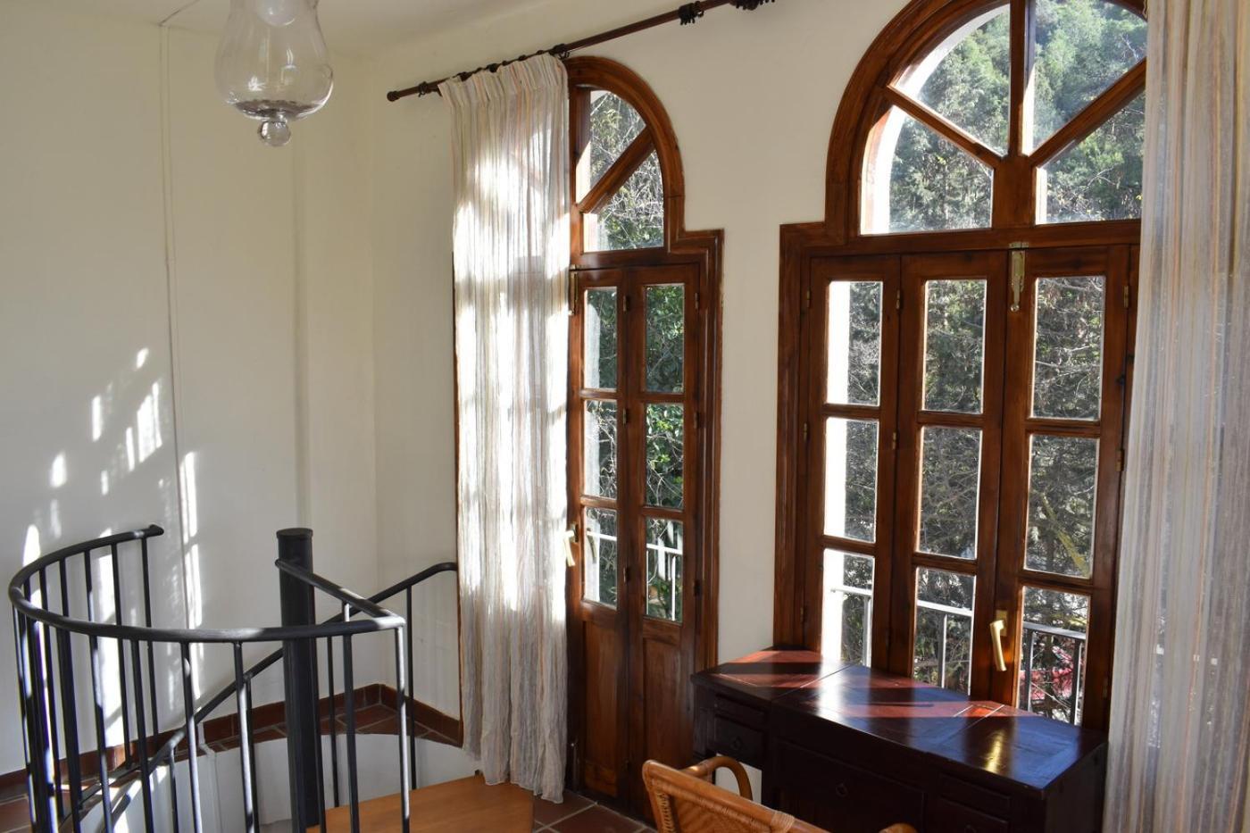 Hotel Humaina Малага Экстерьер фото
