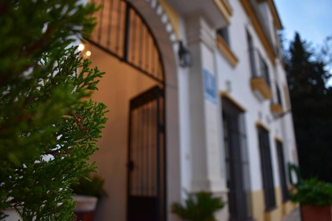 Hotel Humaina Малага Экстерьер фото
